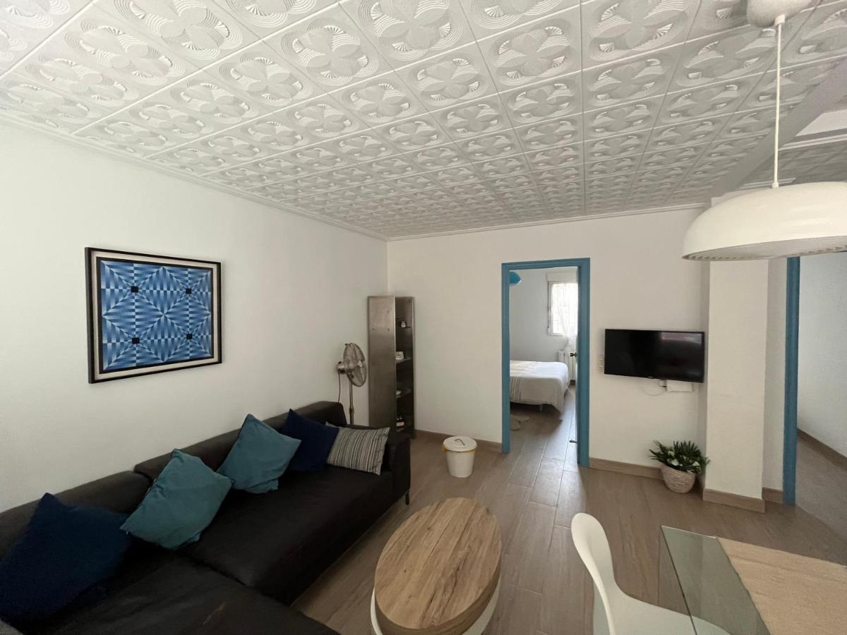 Modernized 3-Bedroom Flat 500M To The Beach Валенсия Экстерьер фото
